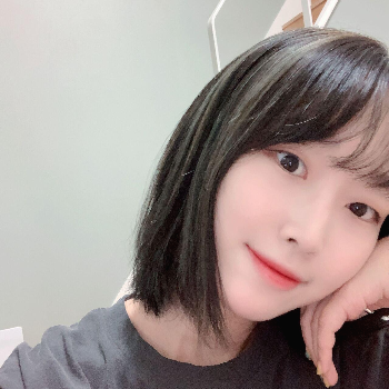 스탭그룹 릴레이션즈팀의 송캐서린님.